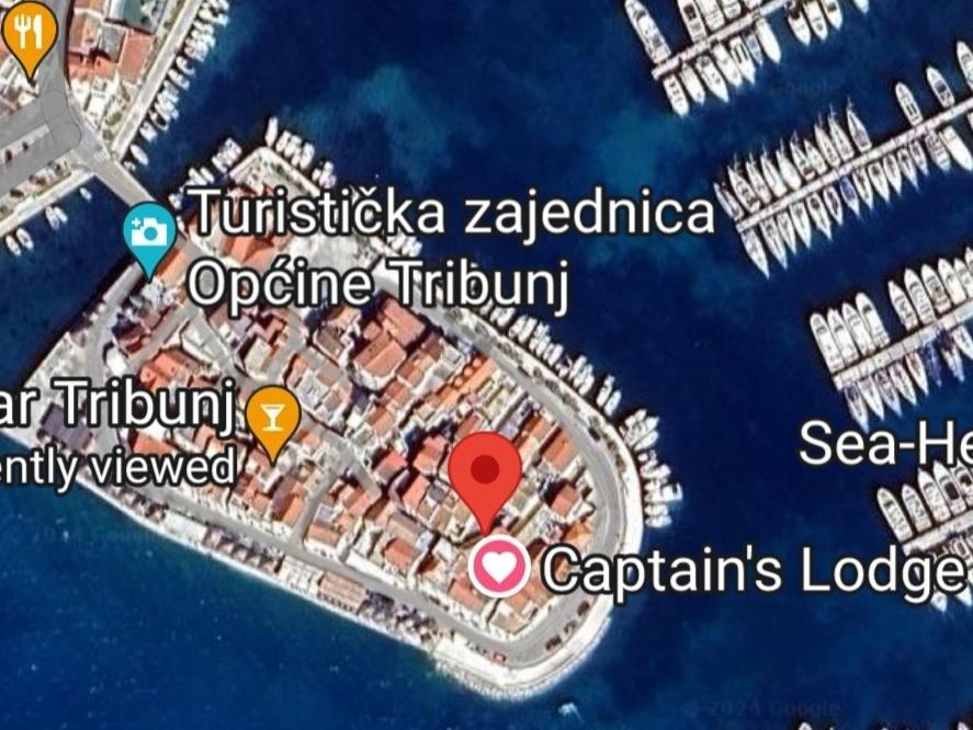 Captain'S Lodge Tribalj Buitenkant foto